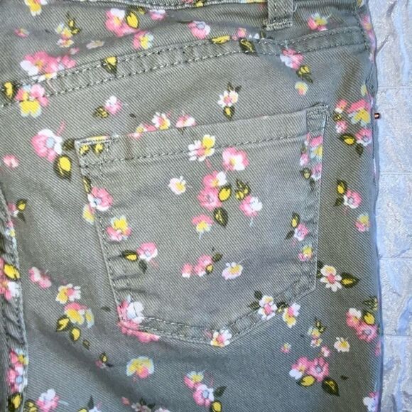 CHEROKEE SUPER skinny floral jeans - Picture 7 of 12